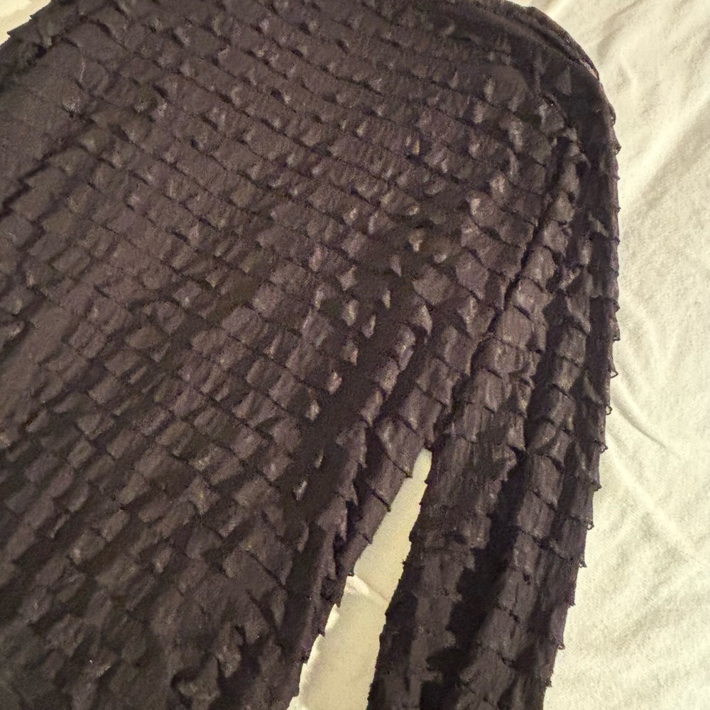 Womans 1X Elegant Black ruffle Blouse